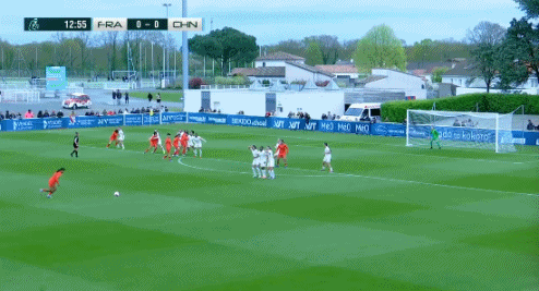 澳门百家乐平台-半场：法国女足U16 0-1中国女足U16，周瑾彤任意球破门